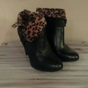 Brand new black and leopard ankle booties